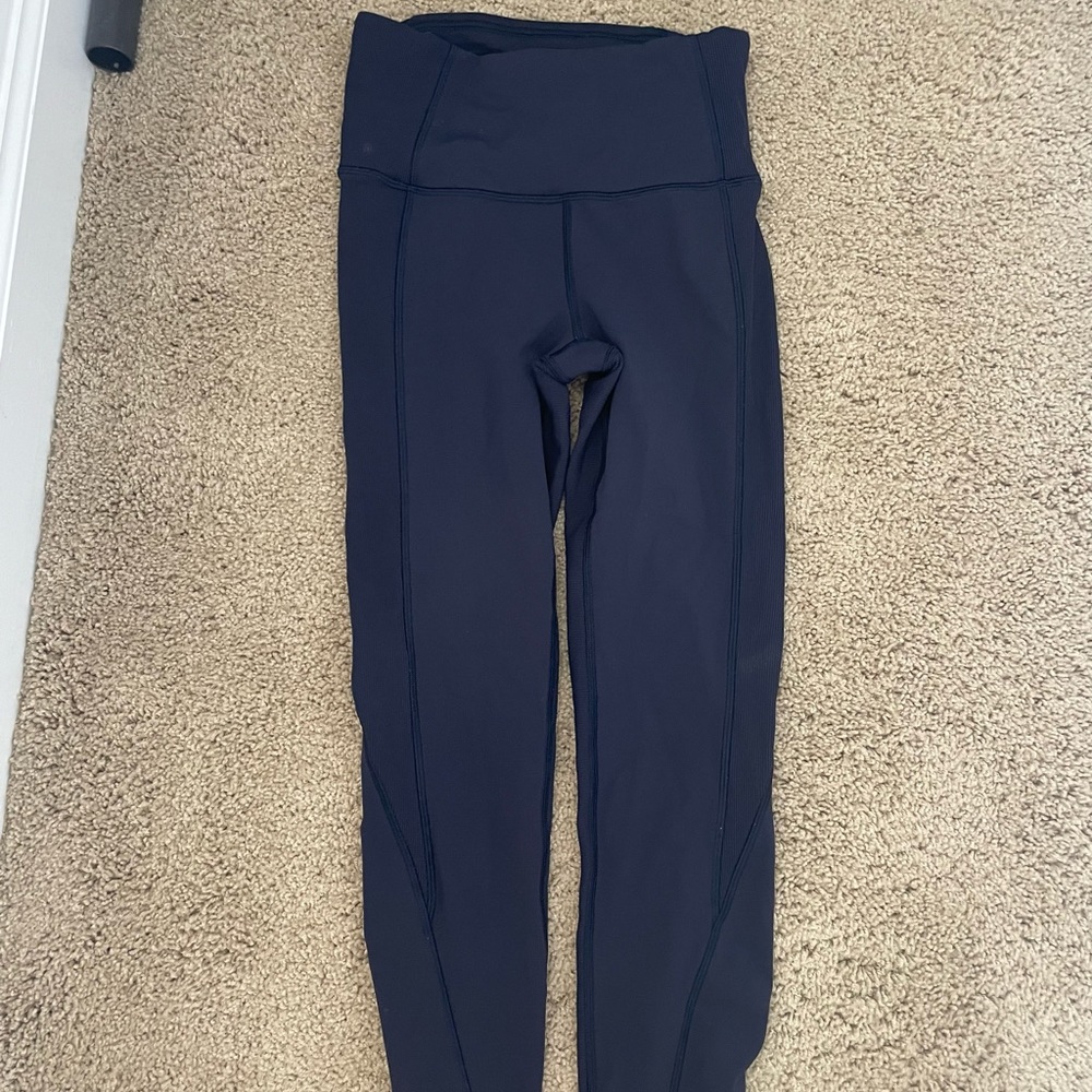 Lululemon Size 4 leggings navy